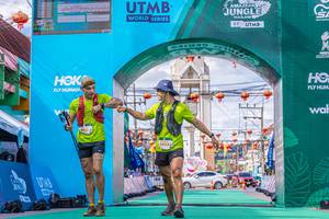 BIB: 5051, 5023
                            <button type="button" onclick="openModal(21776423)" class="btn btn-primary btn-sm float-right btn-popup" data-toggle="modal" data-target=".modal-high-quality">
                        <i class="fas fa-shopping-cart"></i> Add to Cart
                    </button>
                                            <button type="button" onclick="isThisMe(21776423, true)" class="btn btn-success btn-sm float-right btn-popup btn-isme hidden" data-toggle="tooltip" data-placement="bottom" title="นี่คือรูปของคุณใช่ไหม คลิกที่นี่เพื่อเอาเข้าอัลบั้ม">
                        <i class="fas fa-plus"></i> Add to album
                    </button>
                    <button type="button" onclick="isThisMe(21776423, false)" class="btn btn-warning btn-sm float-right btn-popup btn-isnotme hidden">
                        <i class="fas fa-ban"></i> Remove from album
                    </button>